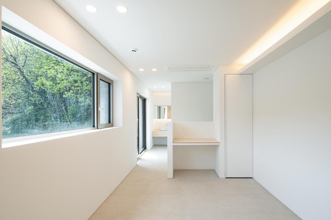 Laon On 37 Bed & Breakfast Tongyeong Exterior photo