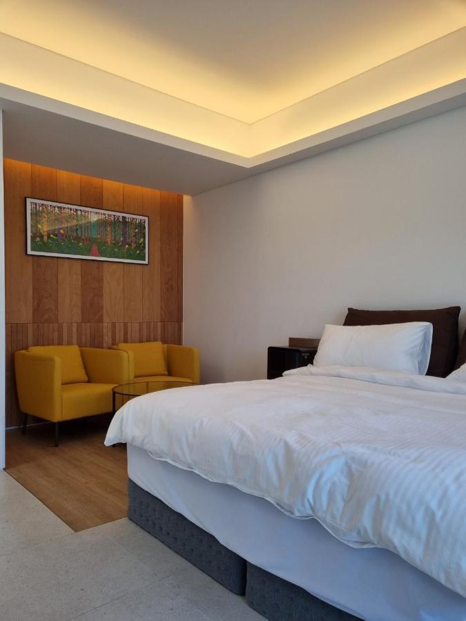 Laon On 37 Bed & Breakfast Tongyeong Exterior photo